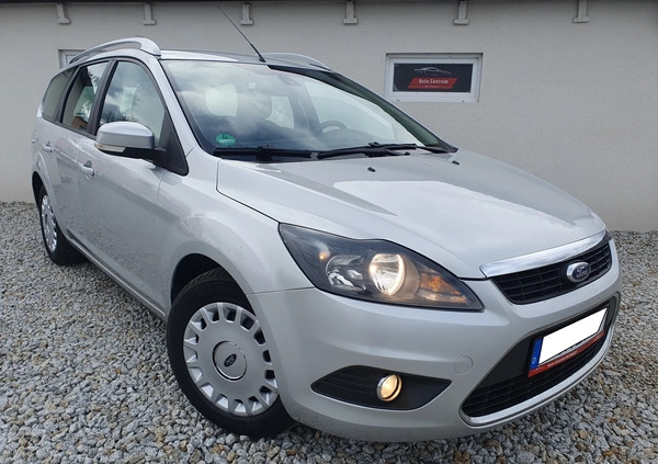 Ford Focus cena 16700 przebieg: 200000, rok produkcji 2008 z Łęczna małe 277